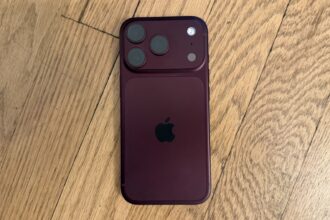 Iphone 18 Pro Showing Built-In Camera Texture Controls And Variable Aperture Interface