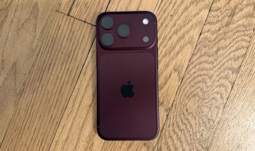 Iphone 18 Pro Showing Built-In Camera Texture Controls And Variable Aperture Interface